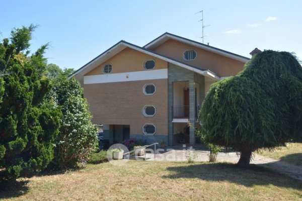 Villa in residenziale in 