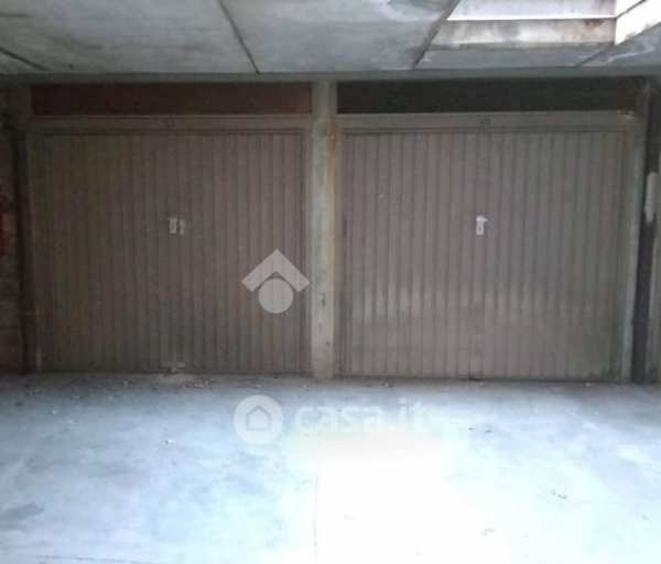 Box/posto auto in residenziale in Via Venaria 39