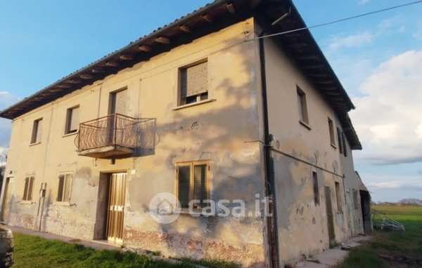 Casa bi/trifamiliare in residenziale in Via Rotta del Giardino