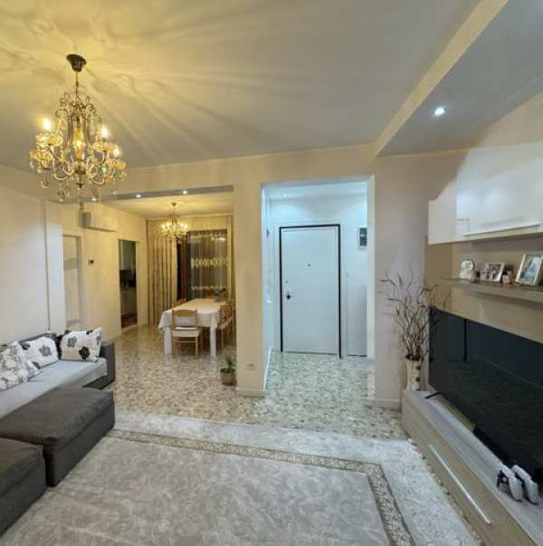 Appartamento in residenziale in Via Leon Battista Alberti