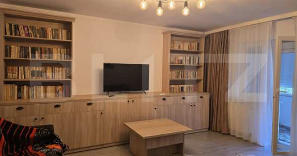 Apartament de inchiriat, cu 3 camere 76 mp, zona micro16