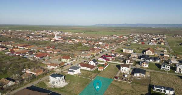 Teren 1.090mp, livada