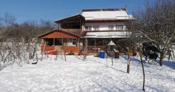Casă de vânzare la țară