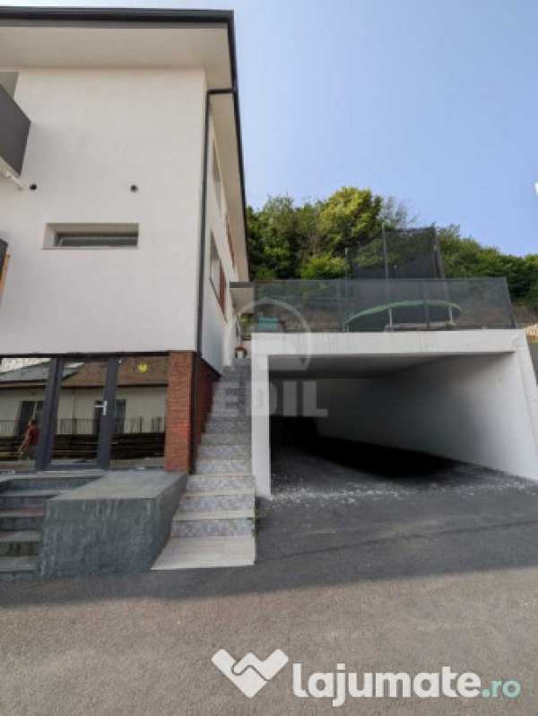 Casa de inchiriat zona teilor