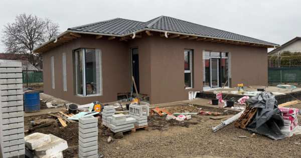 Casă de vânzare bucov