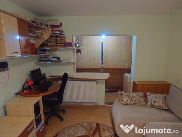 Vanzare apartament