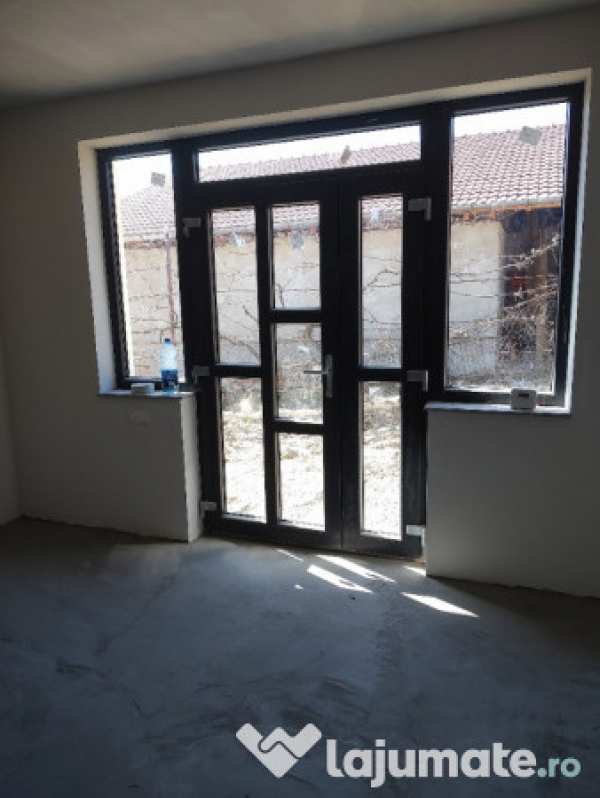 Casa noua in zona veche