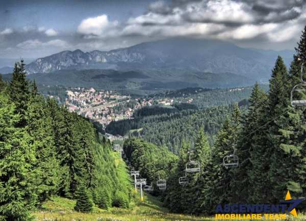Incadrata de 4.200mp teren, vila cu potential turistic, in inima predealului