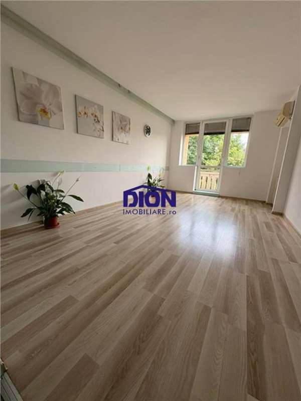 Birou 3 cam, bd.unirii tribunal