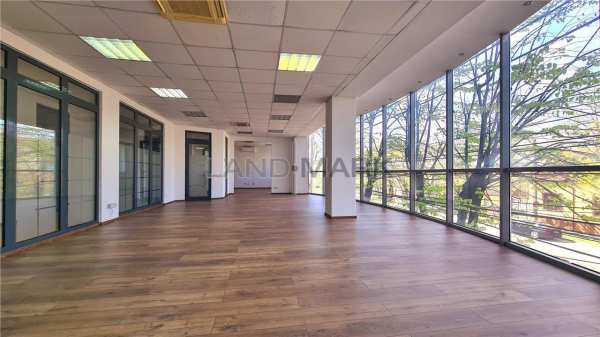 Exclusiv, birouri 395 mp, cladire noua semicentral,parcare privata