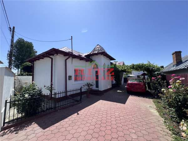 Casa p+ m,teren 484 mp slatioara!