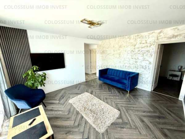 Casa cu 4 camere, decomandat - zona sanpetru