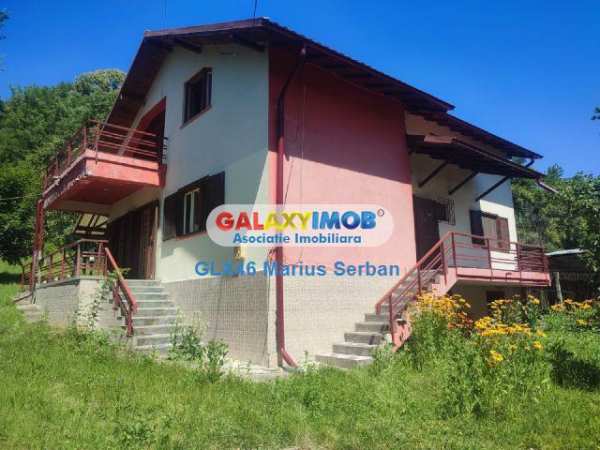 Vanzare casa de vacanta valea lunga dambovita