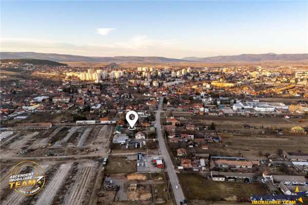Film! spatiu favorabil:hala+ cladire birouri+3.272 mp teren,sfantu gheorghe