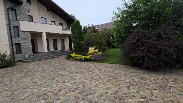 Casa superba ã¢â¬â suceava ã¢â¬â moara! de vanzare! 0727817187
