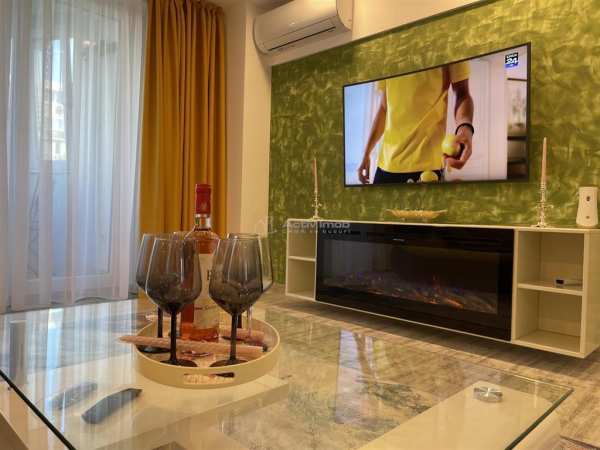 Apartamente 2 si 3 camere de inchiriat blv unirii