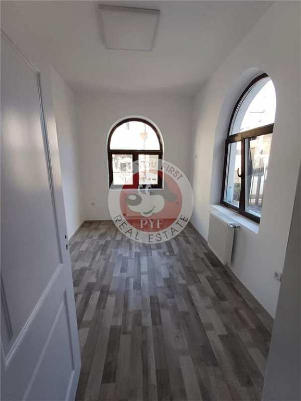 Casa indviduala | 4 camere | lizeanu | 93mp | b11054