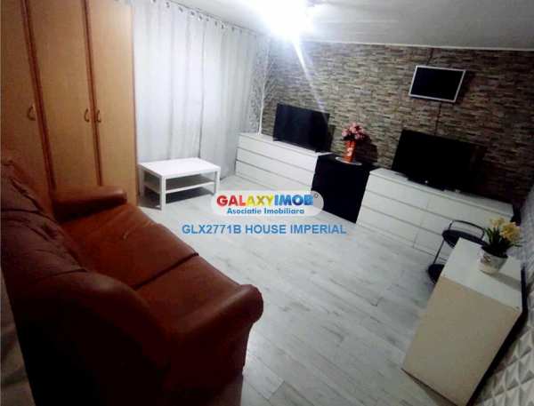 Vila plus spatiu comercial si piscina  zona centrala