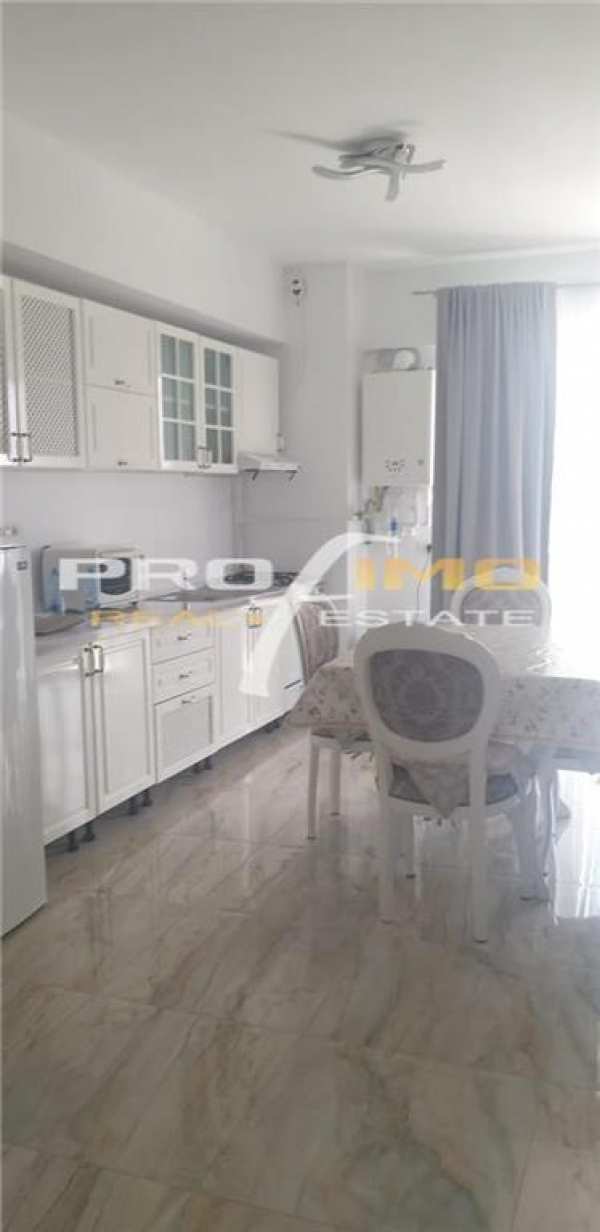 Statiunea mamaia - apartament 2 camere cu vedere partiala la mare si lac