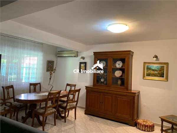 De vãâ¢nzare vila  6 camere iancu nicolae cu gradina