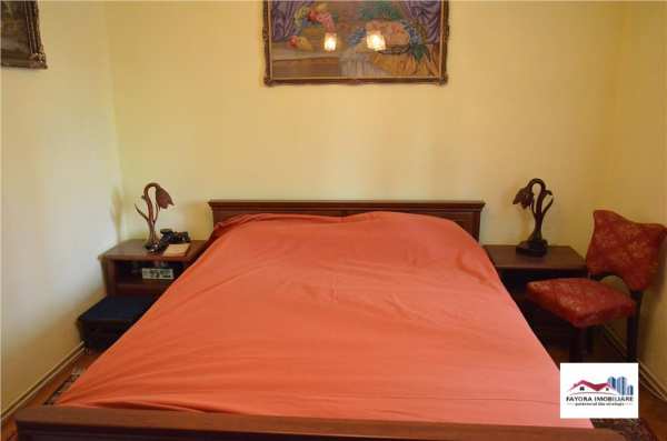 Apartament 2 camere mobilat si utilat de vanzare zona ultracentrala
