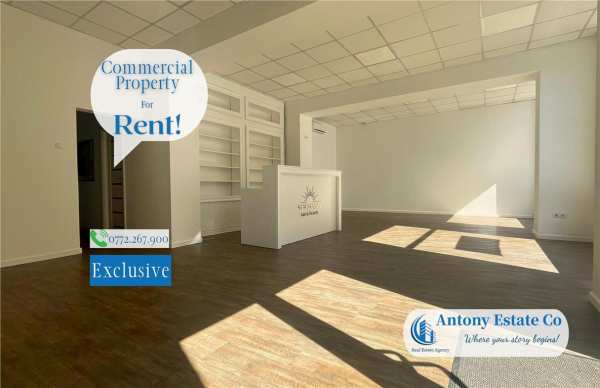 Spatiu comercial, birou, salon de inchiriat, ultracentral - oradea