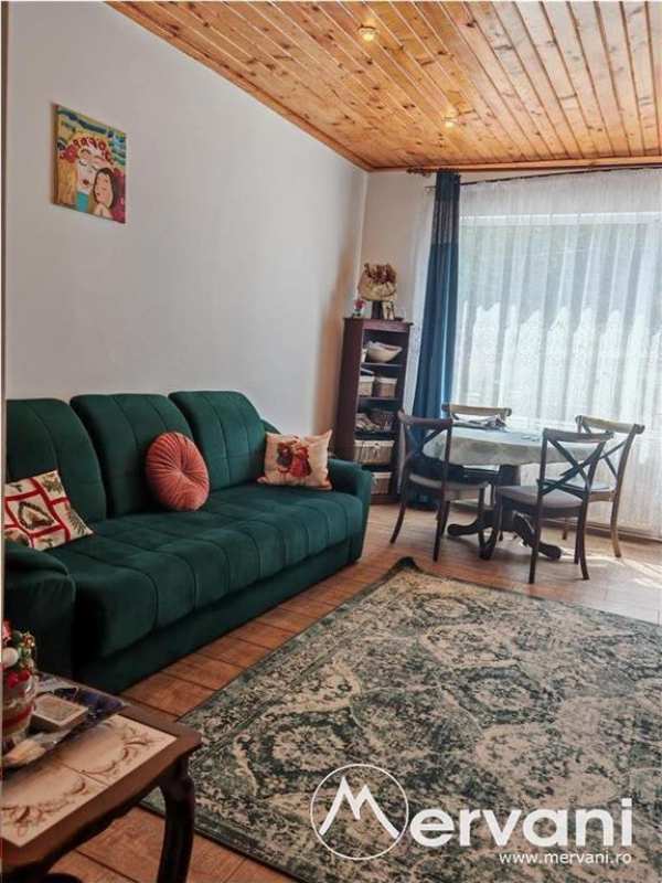 Apartament cu 4 camere de vanzare in busteni