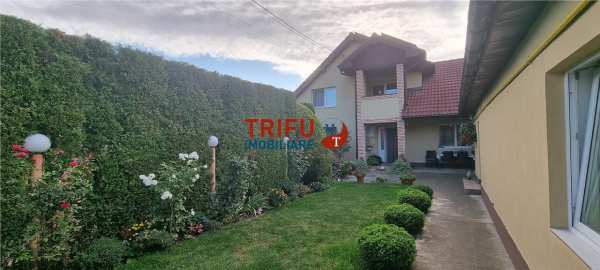 Casa de vanzare pretabila pentru 2 familii situata in proximitatea cetatii alba carolina + cabinet de radiologie dentara