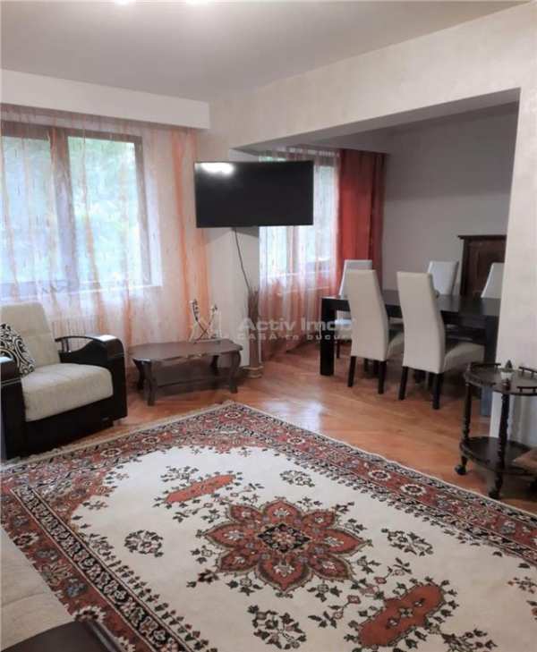 Apartament 4 camere decomandat etaj 1