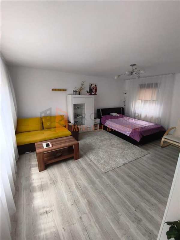 Casa tip p+m zona 23 august