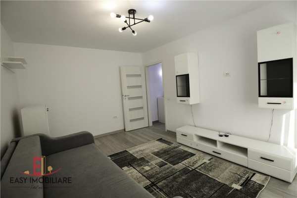 Apartament 2 camere, ultracentral, etaj 1, prima inchiriere, str. tineretului