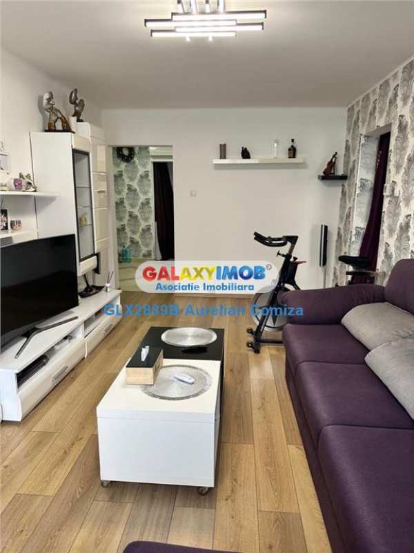 Apartament 4 camere decomandat crangasi/2 bai/parcare