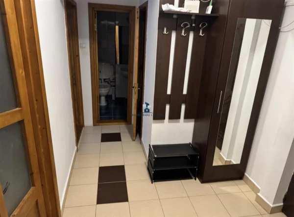 Vanzare apartament 2 camere decomandat berceni-straduintei