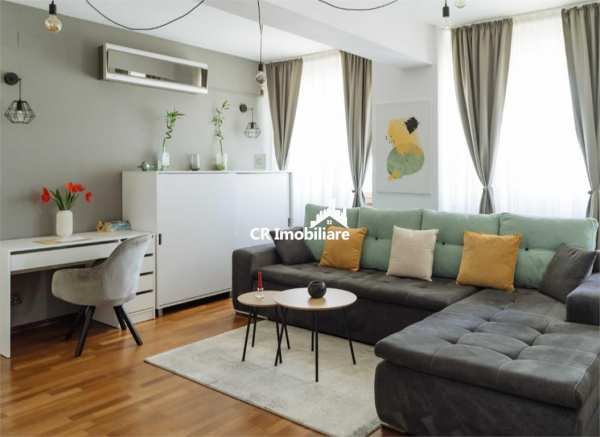 Vanzare apartament  2 camere  lux casa presei libere