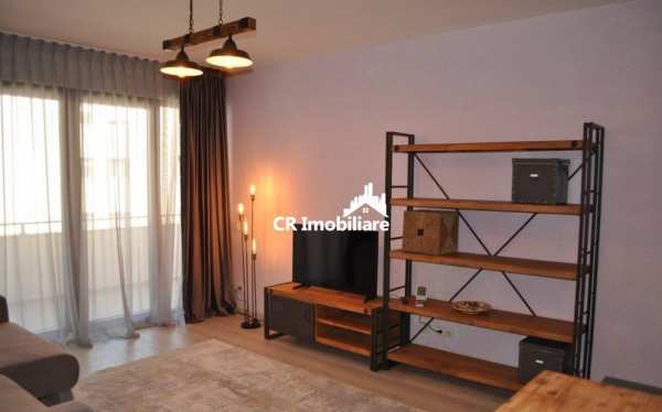 Inchiriere apartament  3 camere unirii bloc nou  cu loc de parcare inclus