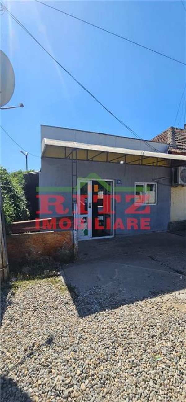 Nou!!!spatiu comercial in comuna studina,olt