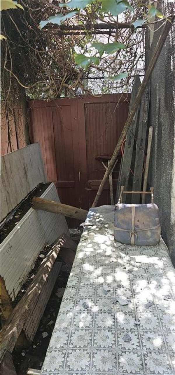 Vanzare casa individuala+ teren gara de nord-golescu