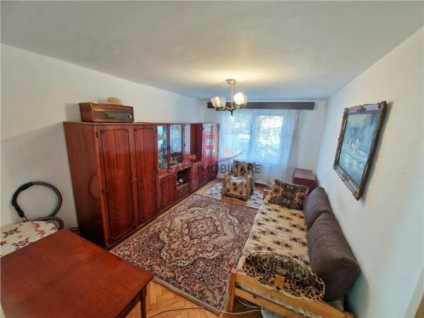 Apartament 3 camere, 2 bai,spatiu comercial, tudor, targu mures