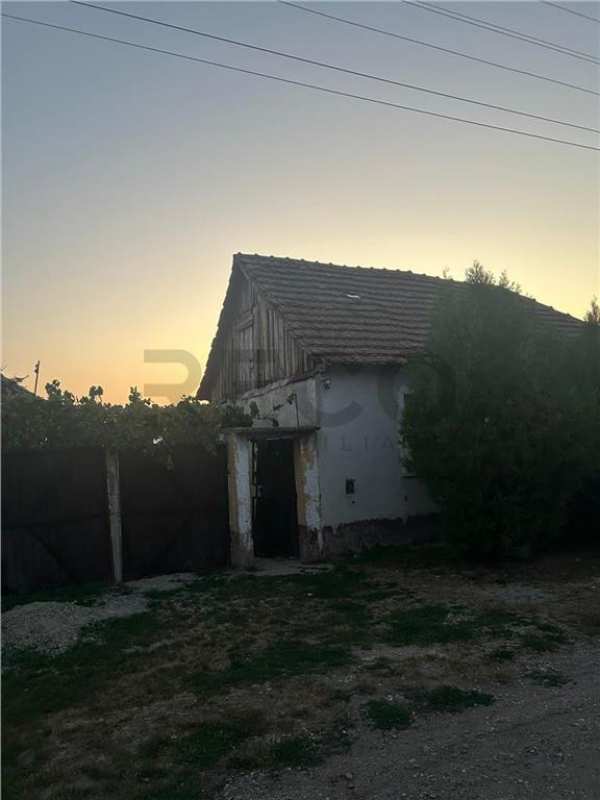 Casa in cauasd la pret de teren