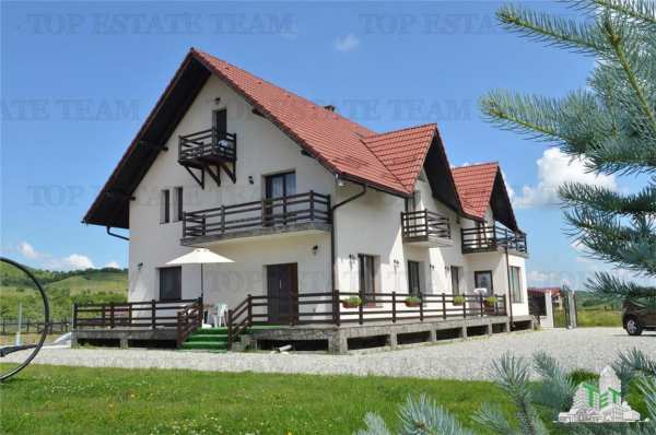 Vila de lux cu potential turistic tohanul nou, bran
