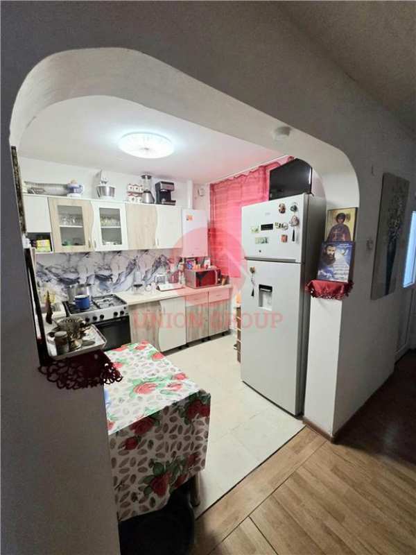 Casa 3 camere navodari cu mansarda