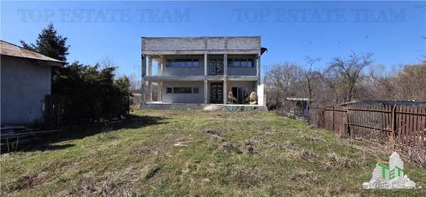 Domnesti - proprietate cu potential investitional major ã¢â¬â teren 1.643 mp + constructie 476 mp, pozitie excelenta