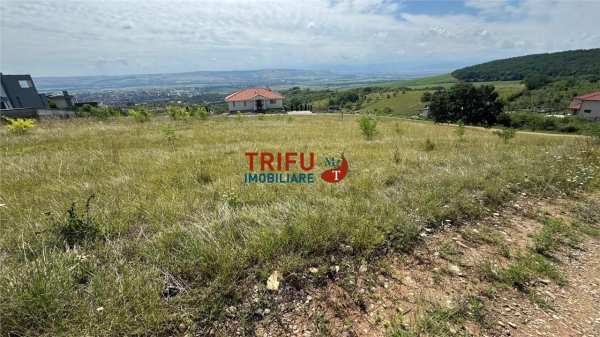 Teren de vanzare 1050 mp