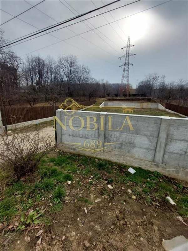 Teren pentru casa 1647 mp in  borzesti - onesti