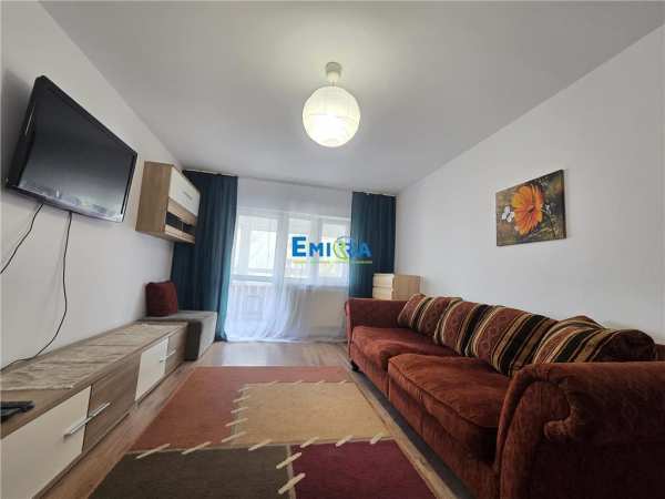 Chirie apartament 3 camere. langa arena mall. etaj 2. mobilat