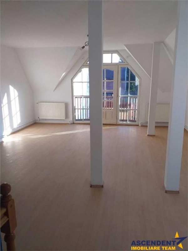 Casa cu etaj, ultracentral,targu mures