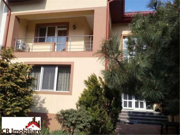 Vanzare vila 6 camere jiului