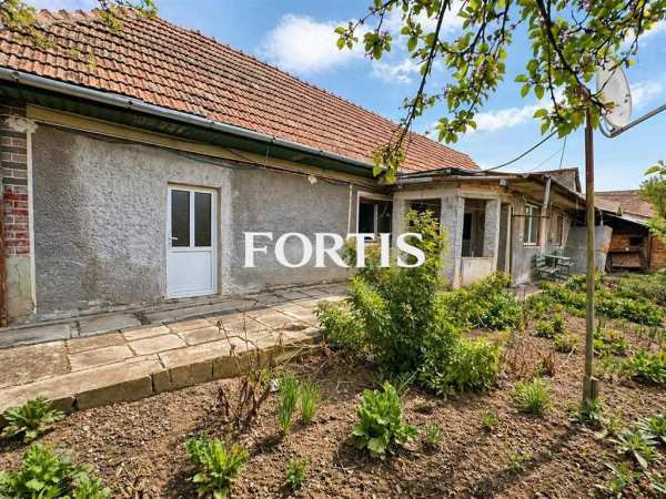 Casa de vanzare 80mp utili in fagaras, zona cartierul florilor