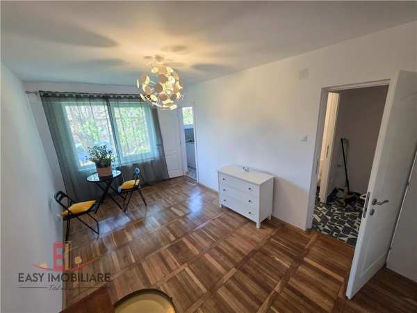 Garsoniera, etaj 2, str. livezeni, tudor, targu mures