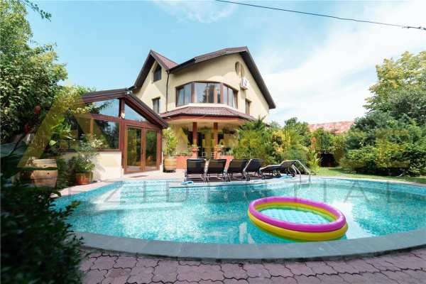 Vila 7 camere + piscina - soseaua oltenitei